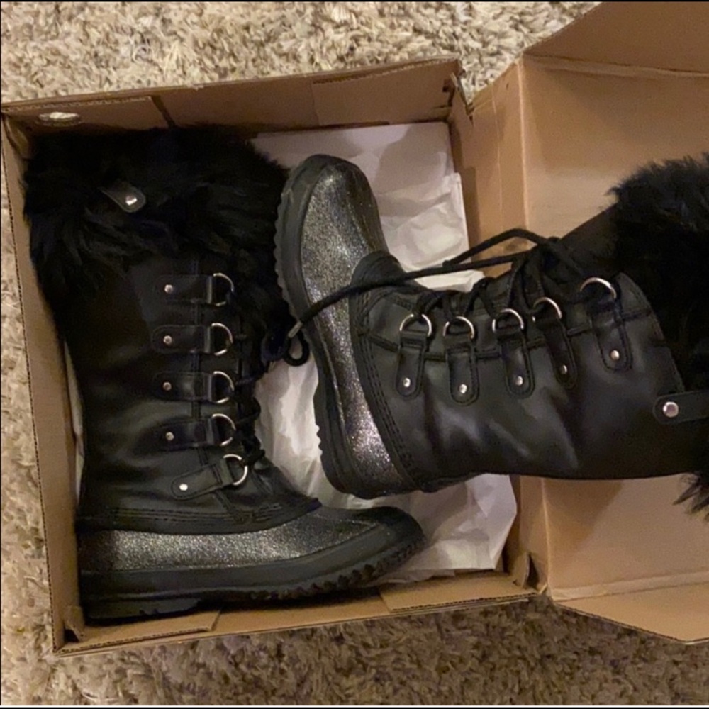 Size 7.5 Black Joan of Arctic Lux Sorel Snow Boots